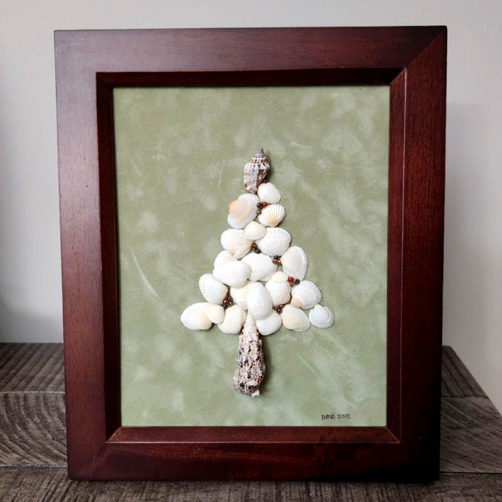 🎄 Sea Shell Christmas Tree Framed Coastal Decor